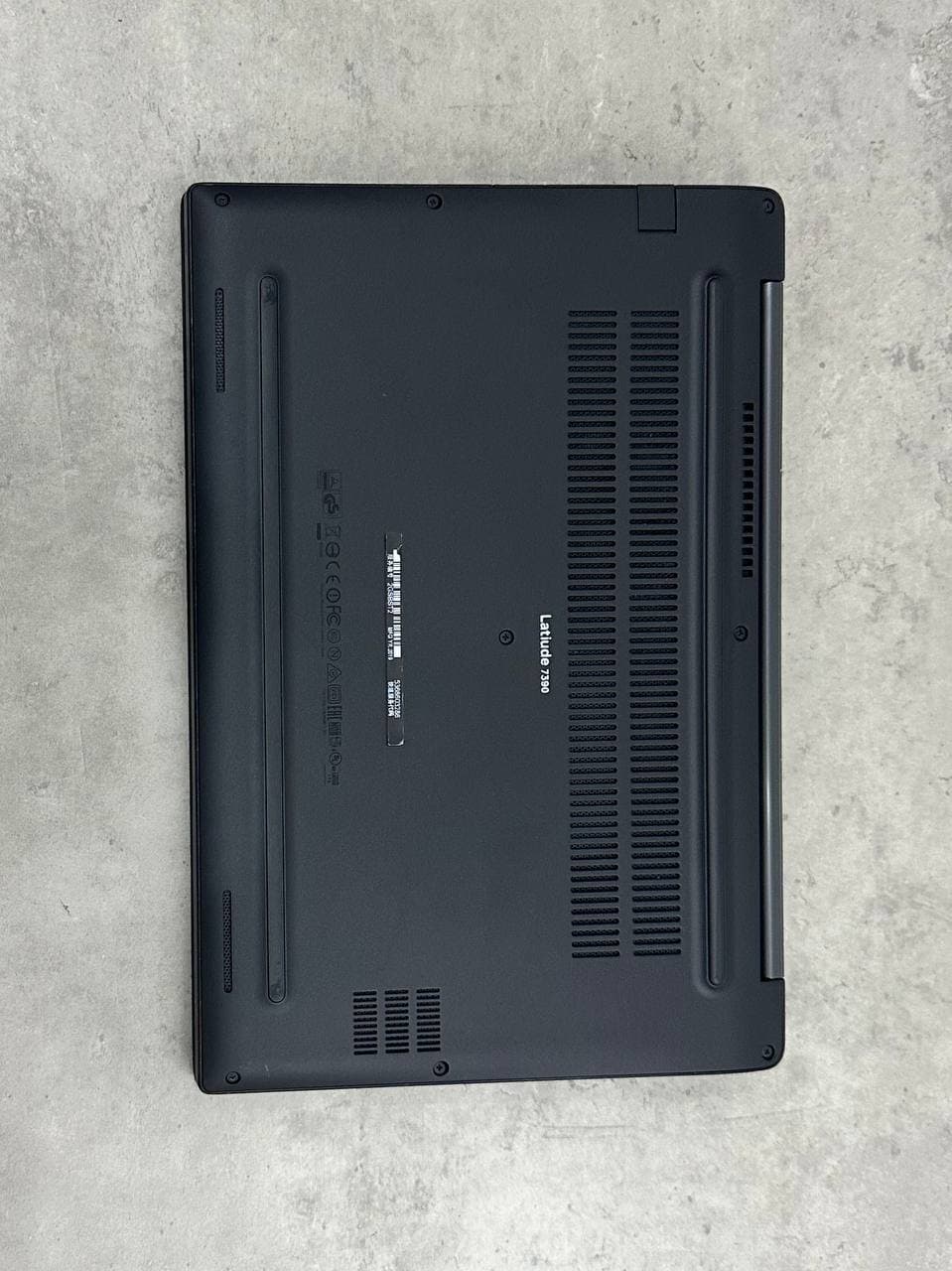 Dell Latitude 7390 / Core i5-8350U / 16GB / SSD 256GB / 13.3-inch FHD