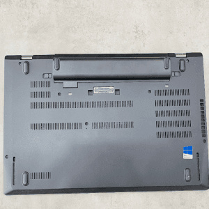 lenovo-thinkpad-t570-2.png