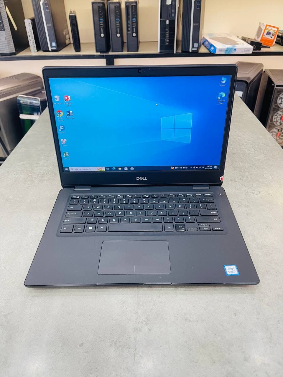 dell-latitude-3400-4.jpg