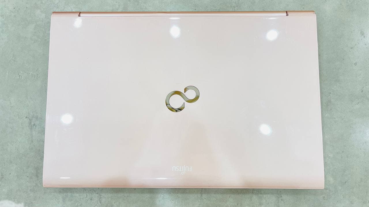 fujitsu-ah40-5.jpg