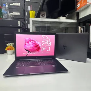 HP-2book studio G4 / CORE i7-7820HQ / 16GB / SSD 256GB / 15.6”inches